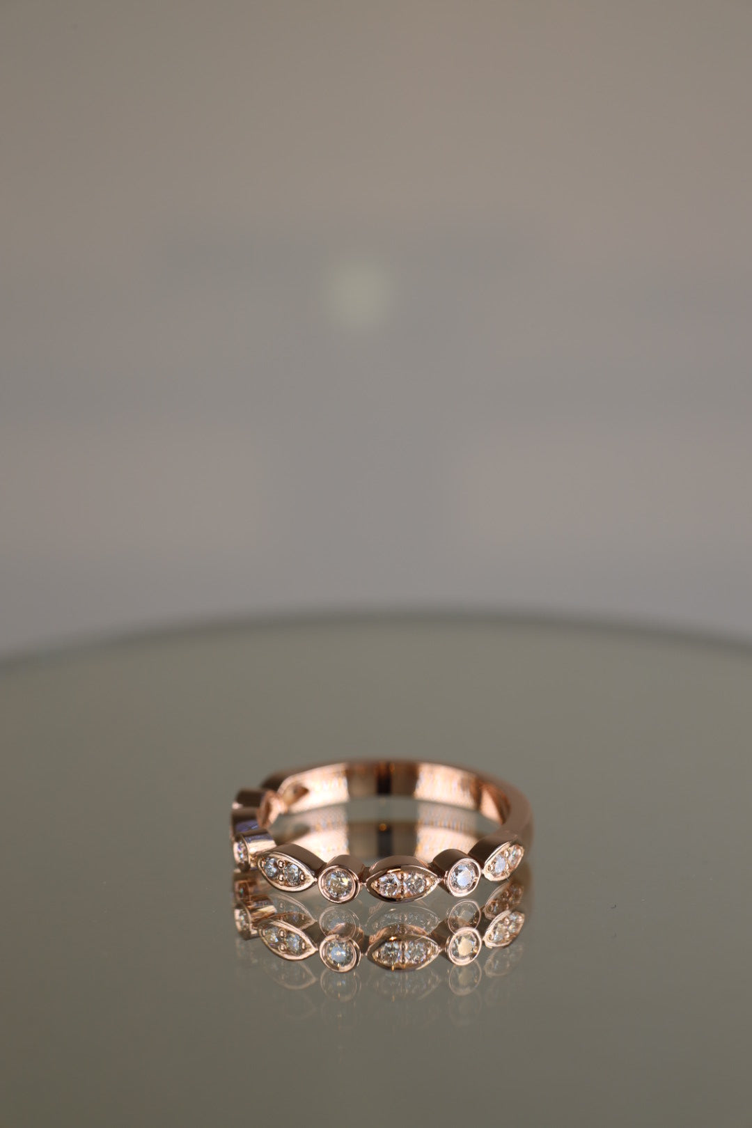 Rose gold art deco round brilliant diamond ring